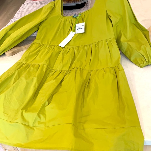 Good Luck Gem Lime Slime Green Tier Ruffle Square Neck Balloon Puff Sleeve Dress - Picture 15 of 15